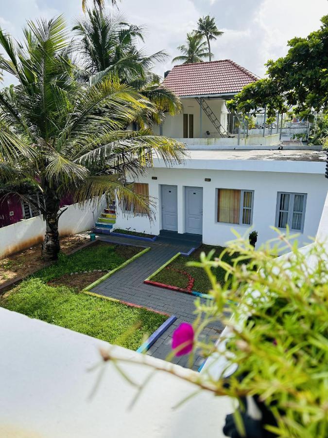 Chameleon Beach Resort, Cherai Kochi Екстер'єр фото